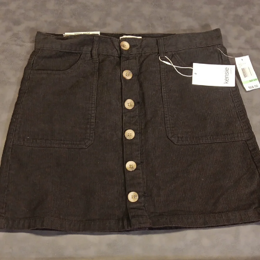 NWT! Kensie Black Button-Down A-Line Corduroy Skirt with Patch Pockets